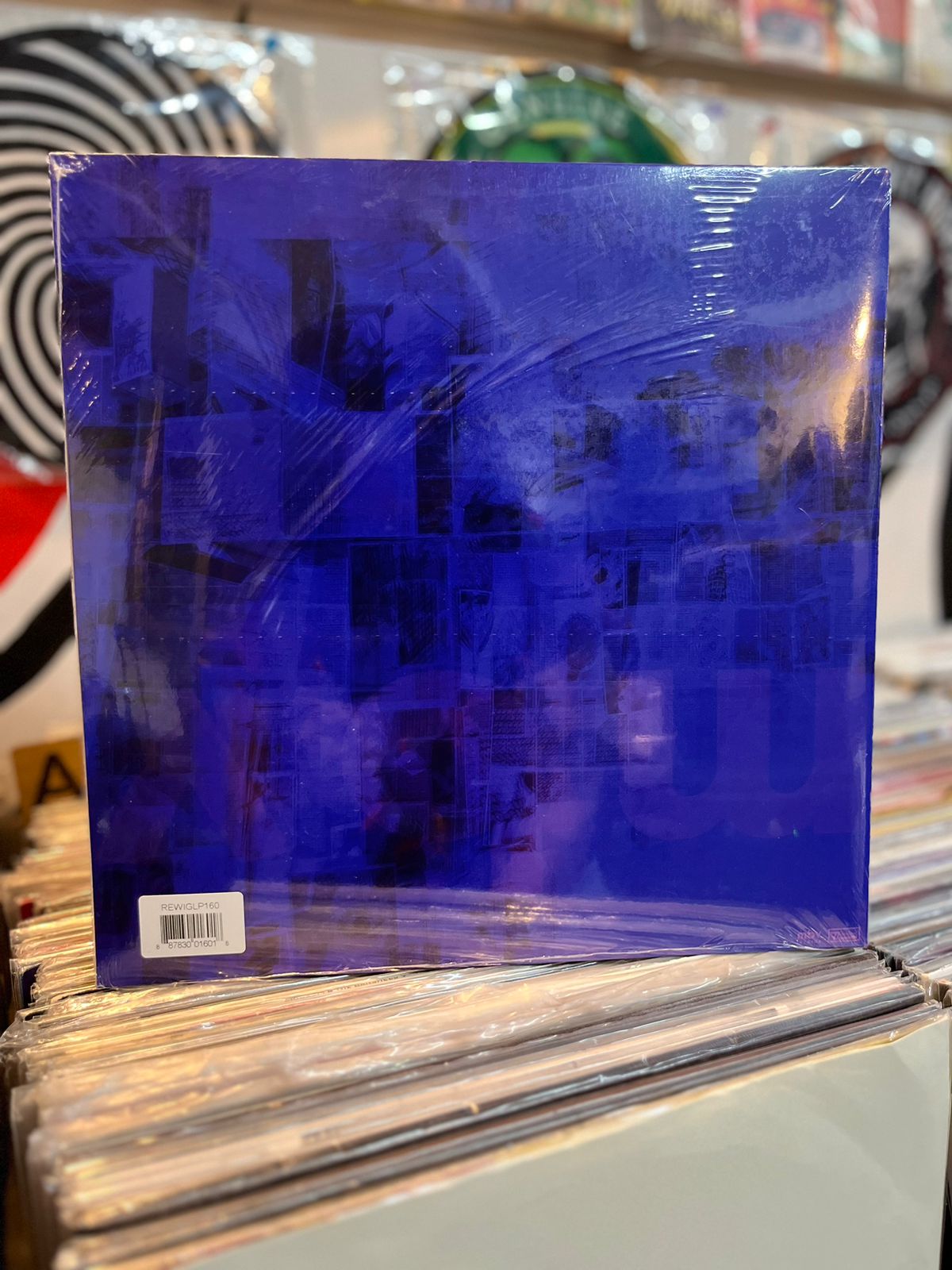 MY BLOODY VALENTINE - M B V