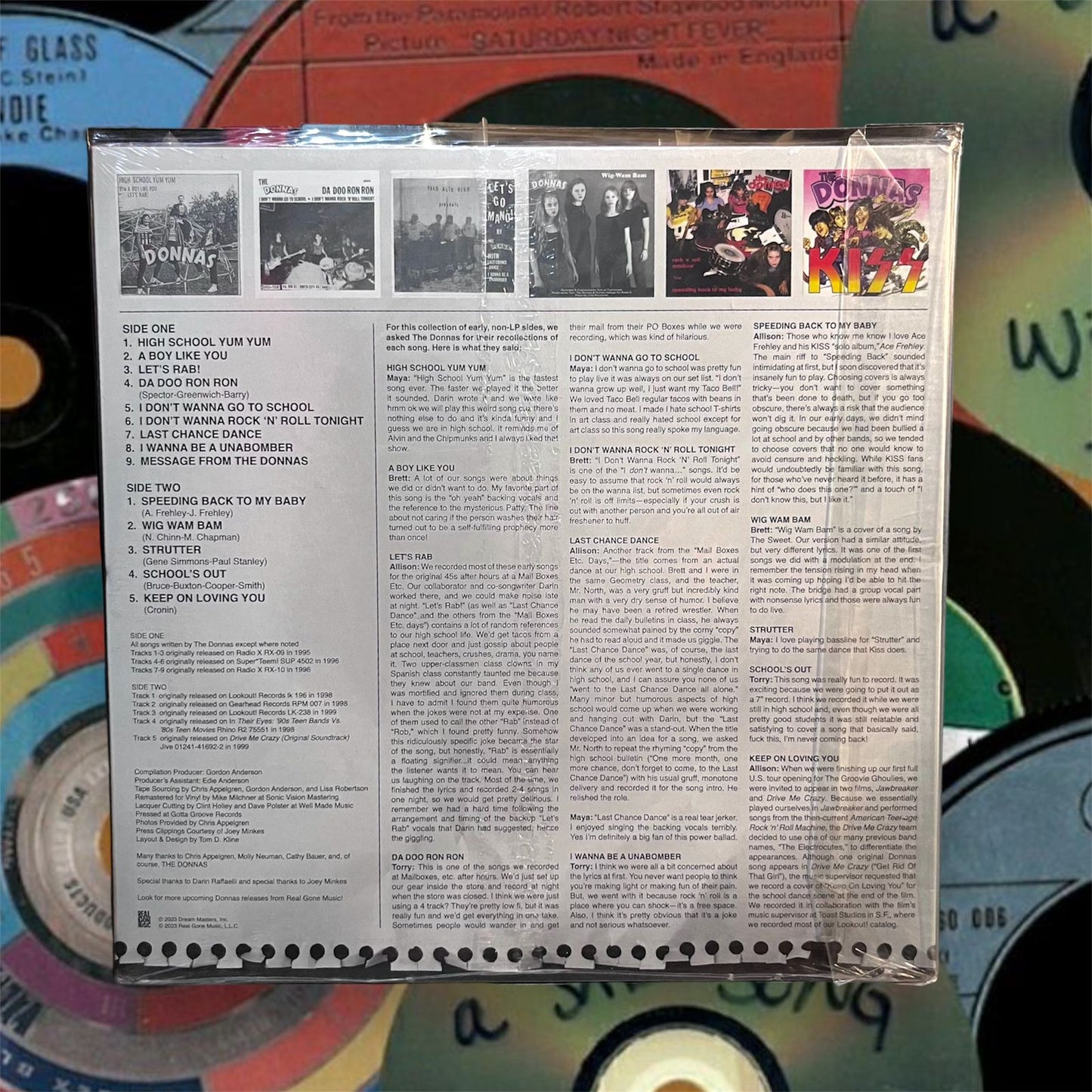 THE DONNAS - EARLY SINGLES 1995-1999