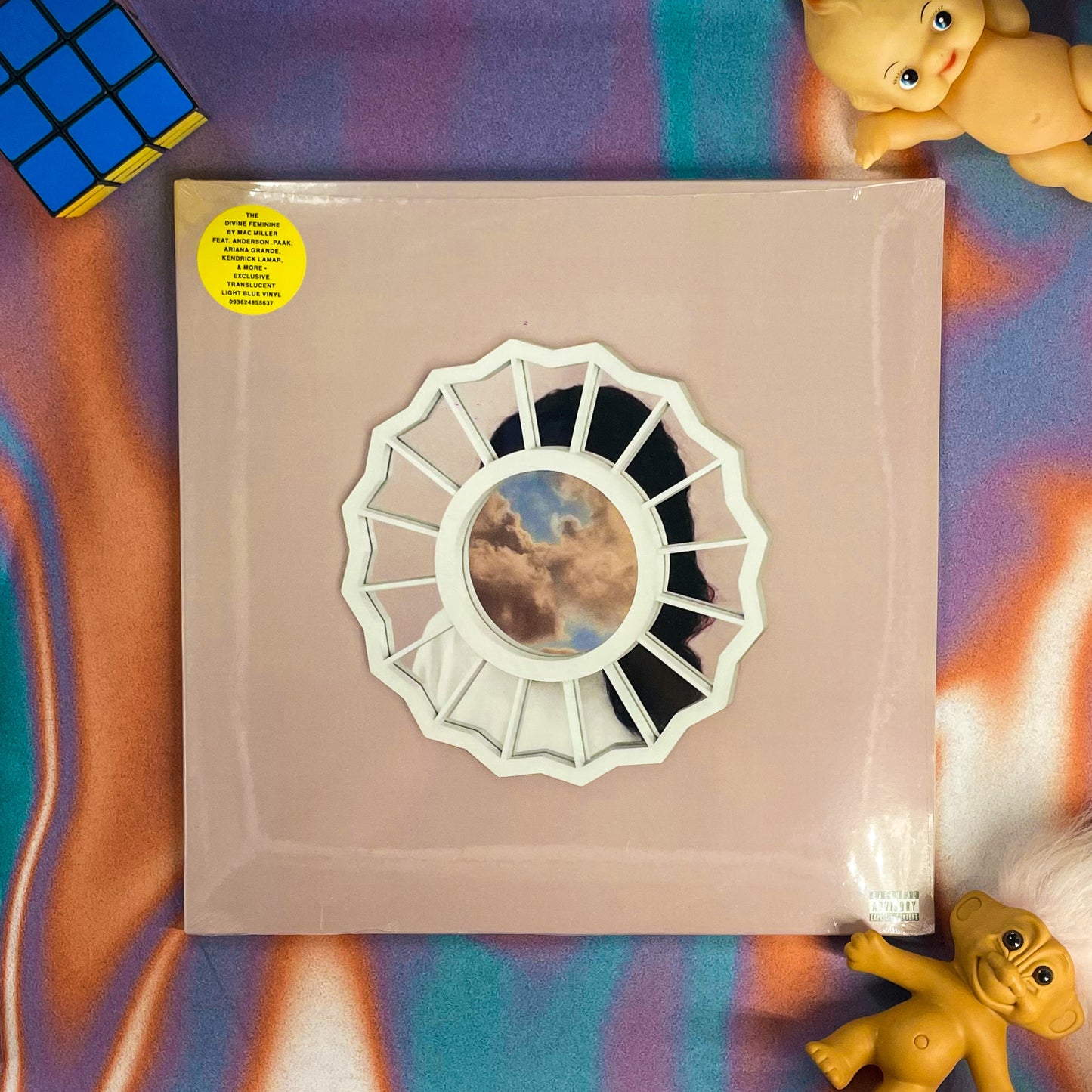 Mac Miller - The Divine Feminine (Light Blue)