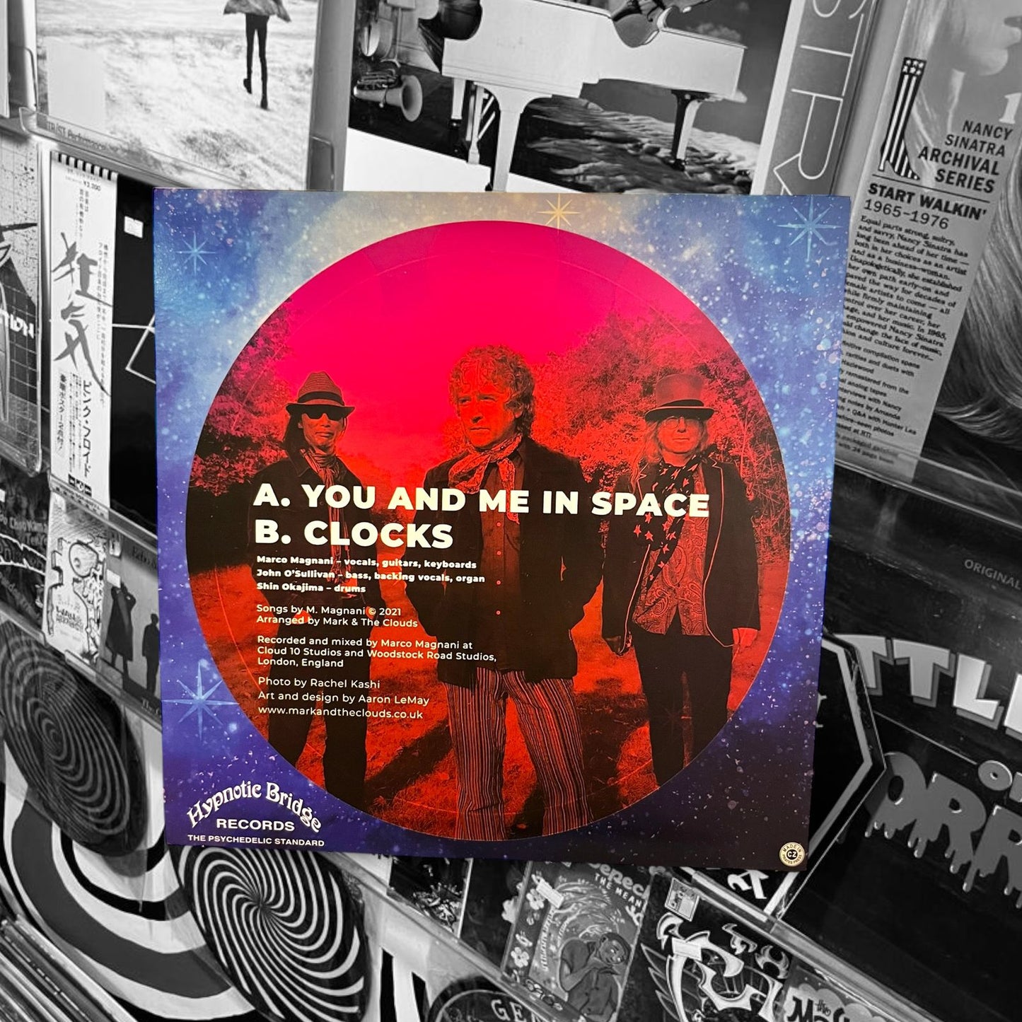 MARK & THE CLOUDS - YOU AND ME IN SPACE/CLOKS