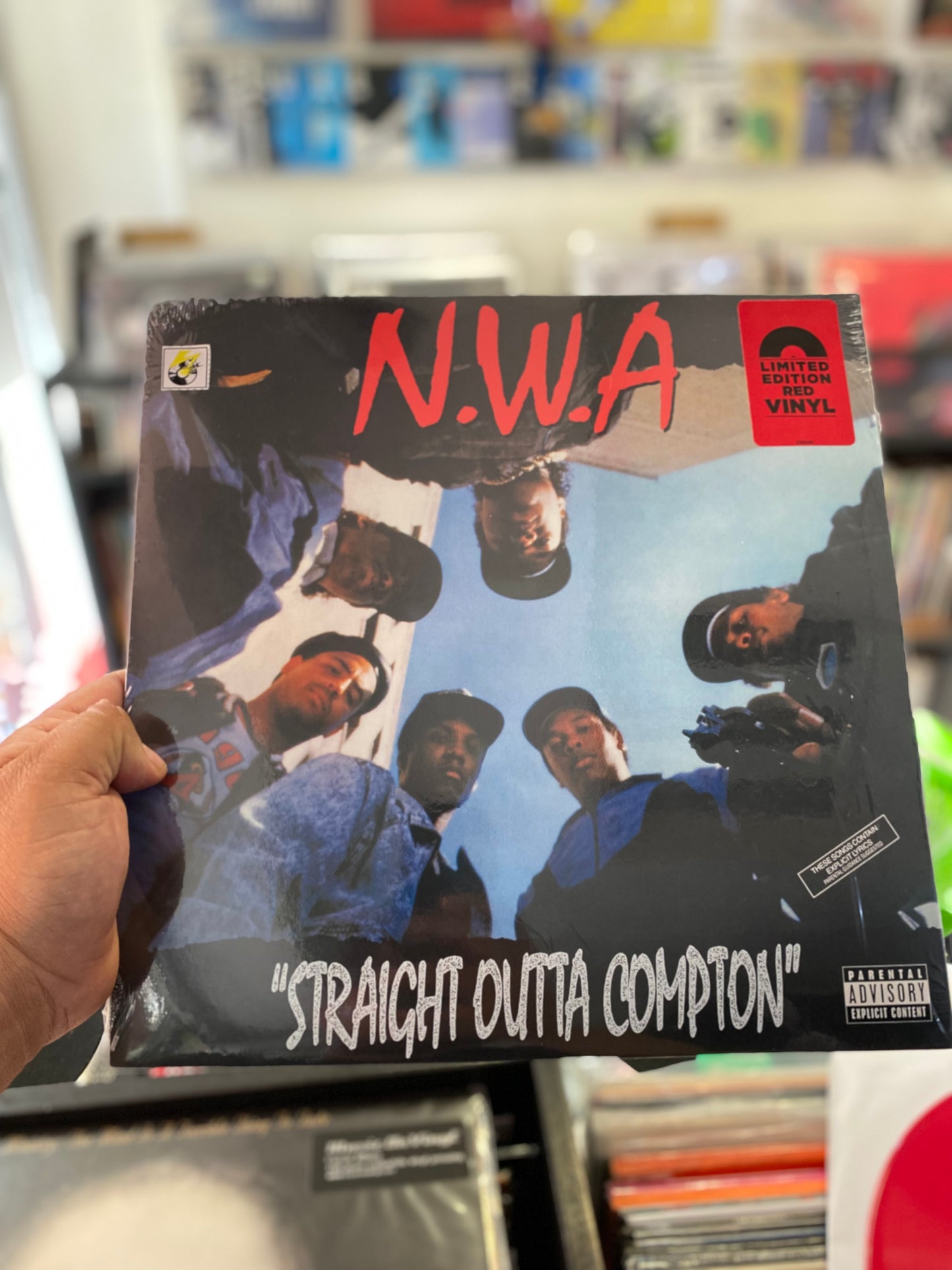 NWA / Straight Outta Compton (Color Rojo)